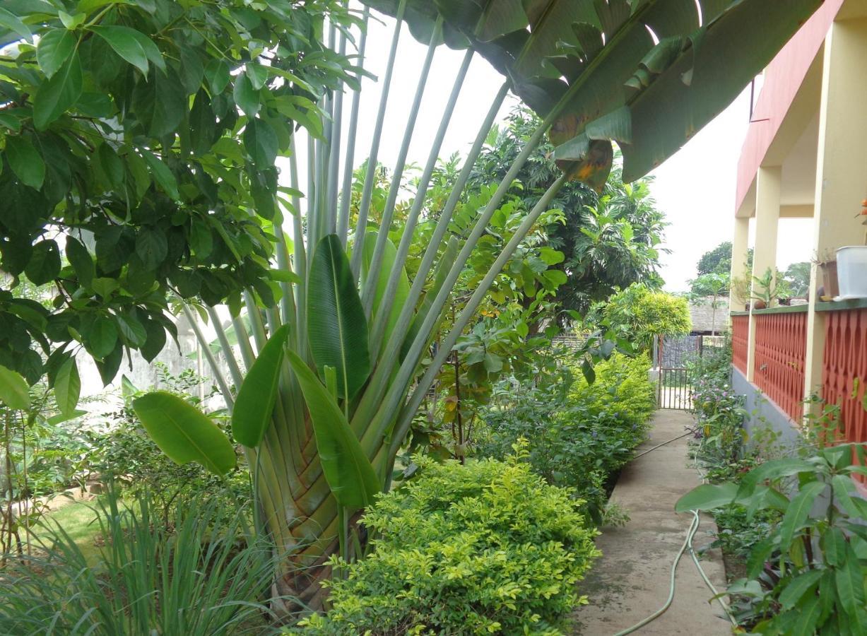 Santos`s House Sao Tome Exterior foto